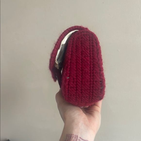 Vintage handmade Elegant Red Clutch Bag - Picture 3 of 12